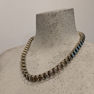 Vintage 70s chunky pale gold tone box chain choker crafted with square Links